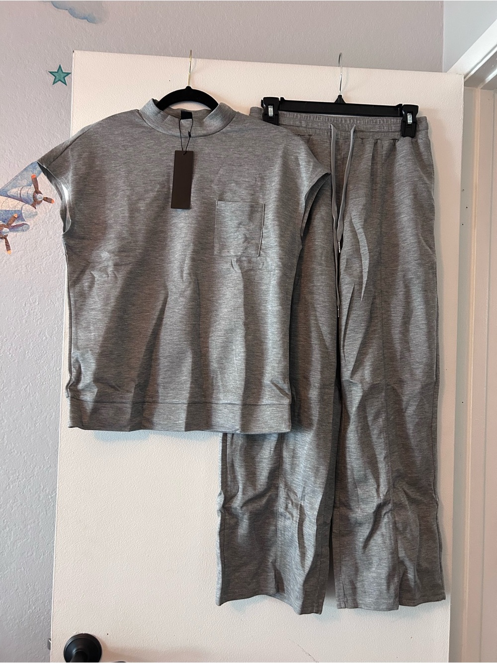 Women’s Loungewear - Comfortable Lounge Top & Pants